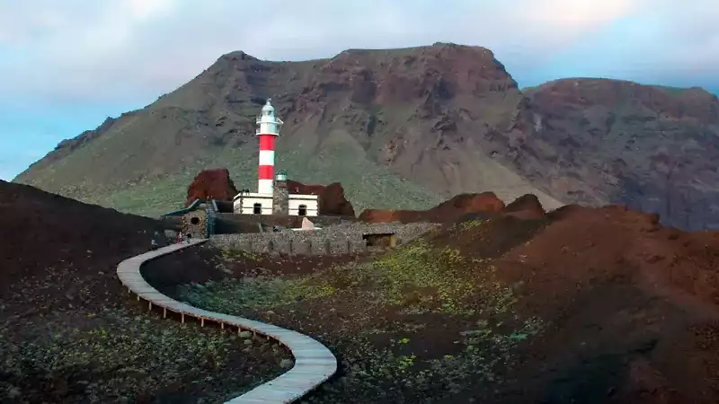 Punta-de-Teno-Lighthouse-1