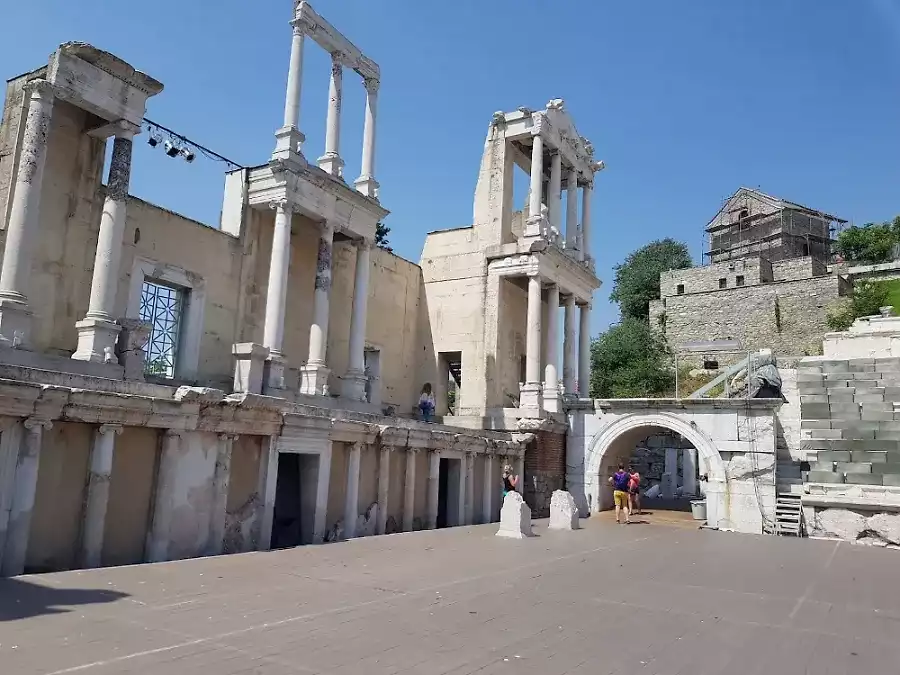 Ancient-Theatre-of-Philippopolis-2